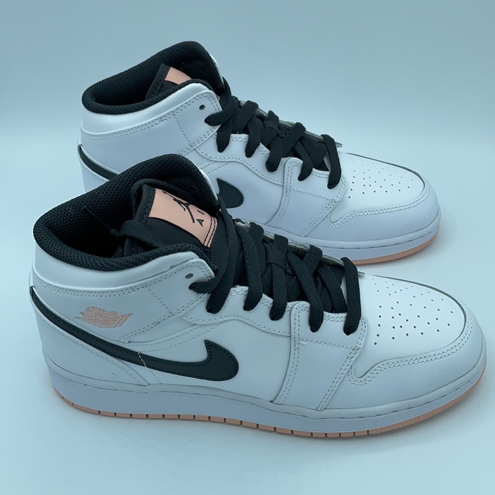 NIKE Air Jordan 1 MID Arctic Orange GS 554725-180 - Picture 5 of 11